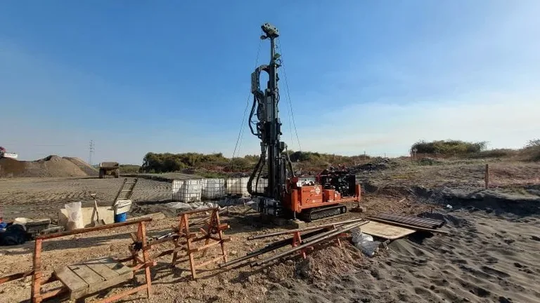Exploratory Test Pits in Cape Coral FL — Shallow Subsurface Verification